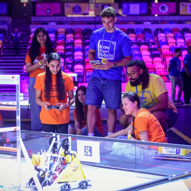 FIRST UK - Volunteers mentoring